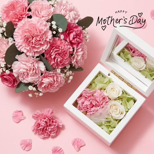 【母の日ギフト】プリザーブドフラワーBOX　ホワイト