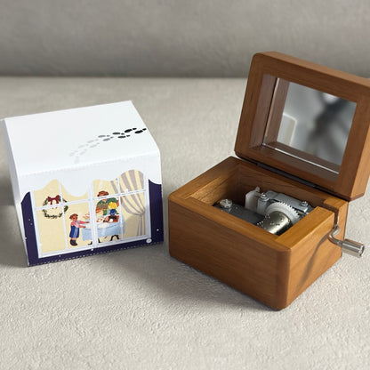 【期間・数量限定】手回し木製オルゴール　クリスマスカバー付き