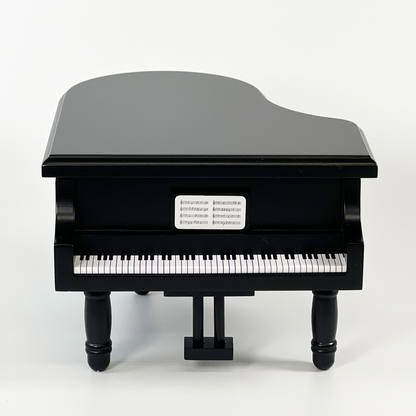 18弁木製グランドピアノ　ブラック